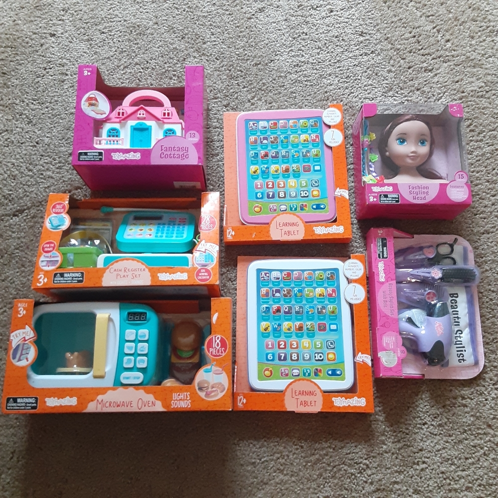 Children Toys Learning Tablet Pretend Cash Register Microwave Dress Up Lot of 7